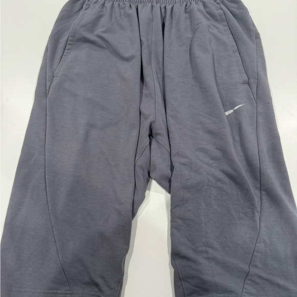 Gray Nike Dri - Fit Basketball shorts - Picture 4 of 9